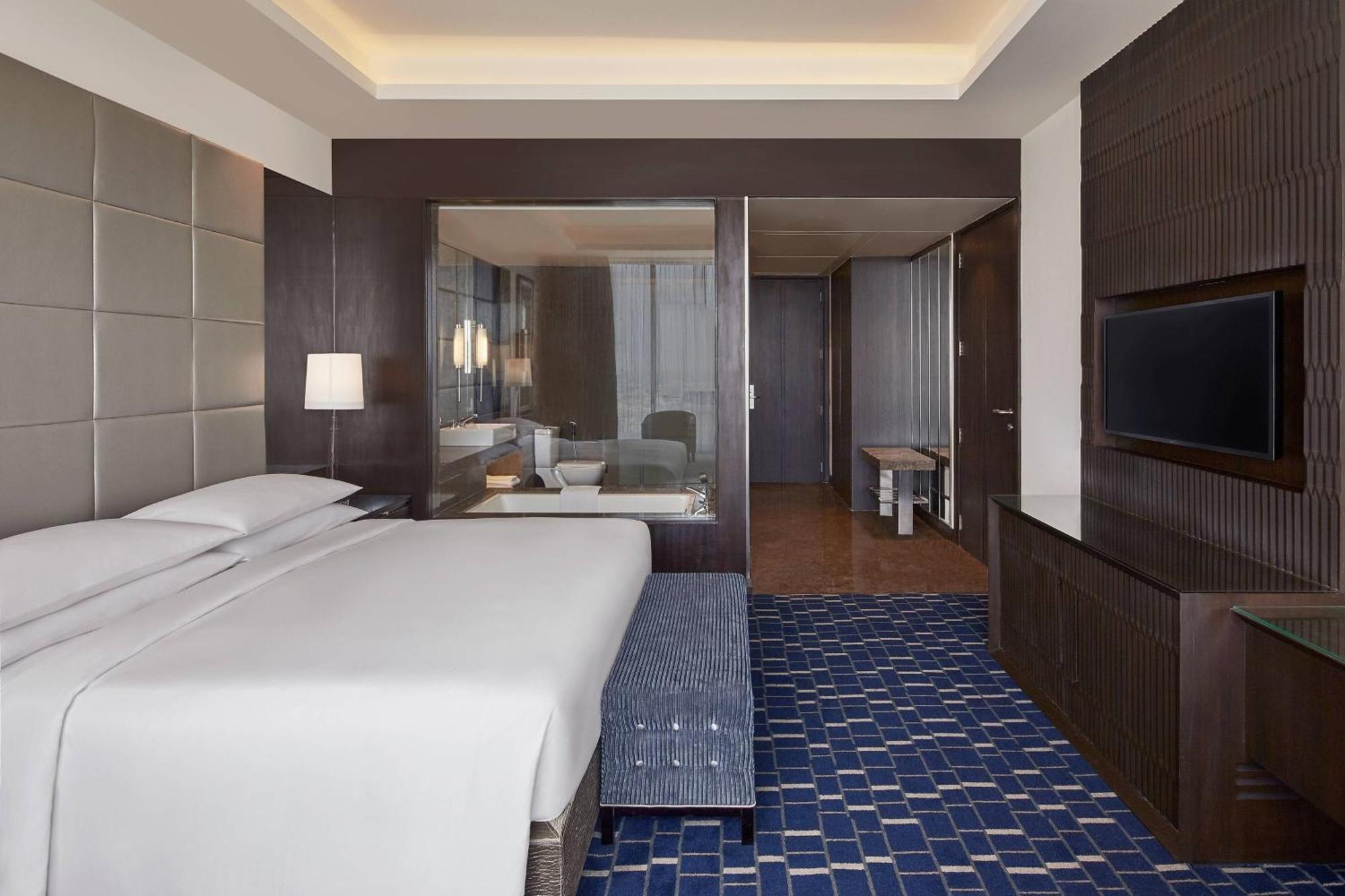 Renaissance Bengaluru Race Course Hotel Buitenkant foto